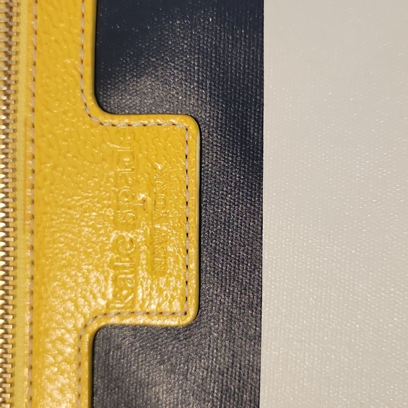 Kate Spade clutch - Picture 3 of 6